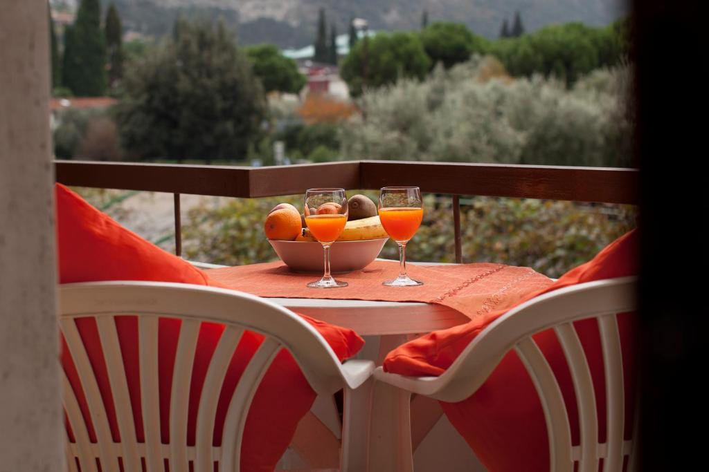 Casa Lucia Lägenhet Torbole Sul Garda Exteriör bild